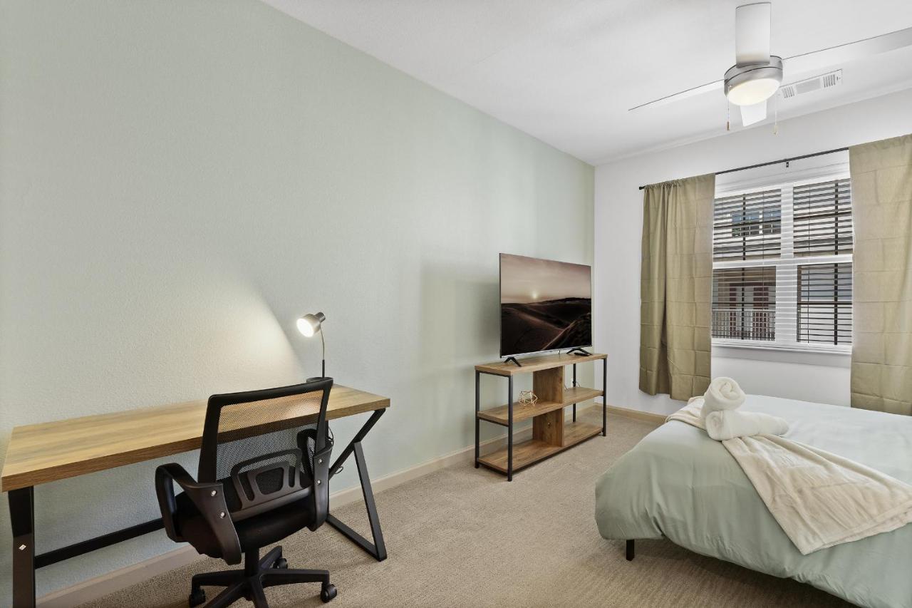 Luxe 3B/2B Getaway - Pool, Gym, Parking, Pet Wash Apartment Leander Exterior photo