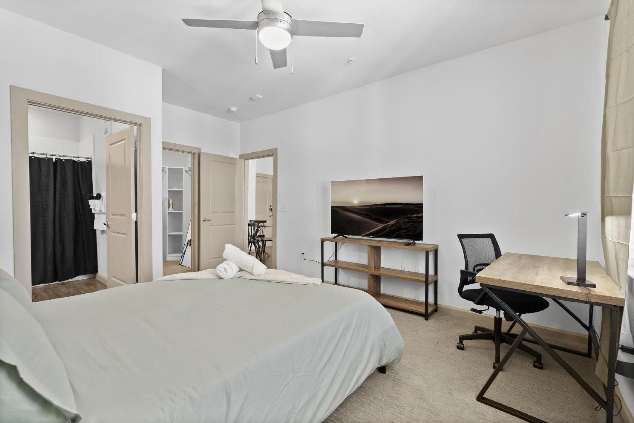 Luxe 3B/2B Getaway - Pool, Gym, Parking, Pet Wash Apartment Leander Exterior photo