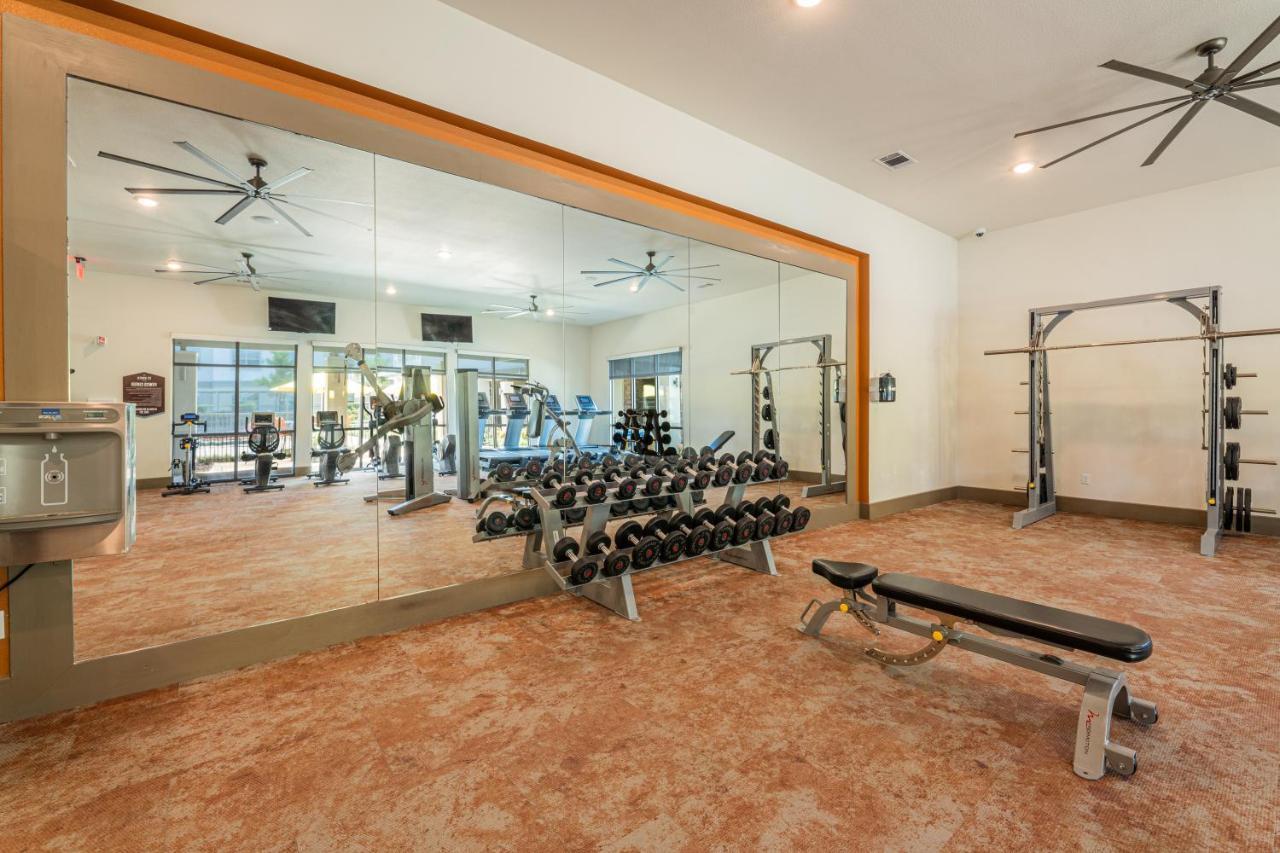Luxe 3B/2B Getaway - Pool, Gym, Parking, Pet Wash Apartment Leander Exterior photo